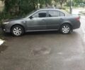 Сірий Кіа Маджентіс, об'ємом двигуна 2 л та пробігом 210 тис. км за 3300 $, фото 1 на Automoto.ua
