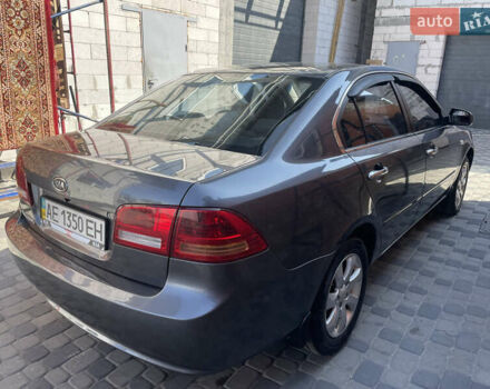 Сірий Кіа Маджентіс, об'ємом двигуна 2 л та пробігом 175 тис. км за 6200 $, фото 4 на Automoto.ua