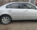 Сірий Кіа Маджентіс, об'ємом двигуна 2 л та пробігом 245 тис. км за 5700 $, фото 4 на Automoto.ua