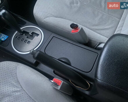 Сірий Кіа Маджентіс, об'ємом двигуна 2 л та пробігом 269 тис. км за 5350 $, фото 34 на Automoto.ua