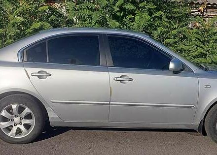 Киа Маджентис 2008 в Днепре (Днепропетровске) на Automoto.ua Серый Киа Маджентис, объемом двигателя 2 л и пробегом 190 тыс. км за 5499 $, фото 7 на Automoto.ua