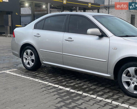 Сірий Кіа Маджентіс, об'ємом двигуна 2 л та пробігом 269 тис. км за 5350 $, фото 21 на Automoto.ua