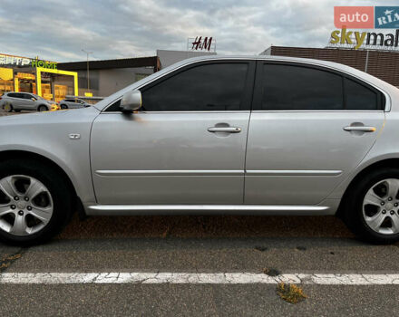 Серый Киа Маджентис, объемом двигателя 2 л и пробегом 291 тыс. км за 6100 $, фото 2 на Automoto.ua