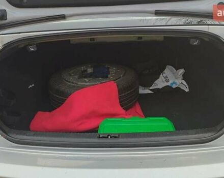 Сірий Кіа Маджентіс, об'ємом двигуна 2 л та пробігом 245 тис. км за 5700 $, фото 7 на Automoto.ua