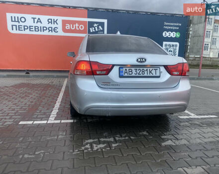 Сірий Кіа Маджентіс, об'ємом двигуна 2 л та пробігом 269 тис. км за 5350 $, фото 13 на Automoto.ua