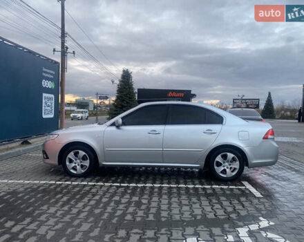 Сірий Кіа Маджентіс, об'ємом двигуна 2 л та пробігом 269 тис. км за 5350 $, фото 6 на Automoto.ua