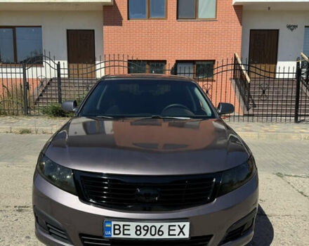 Сірий Кіа Маджентіс, об'ємом двигуна 2 л та пробігом 297 тис. км за 4550 $, фото 1 на Automoto.ua