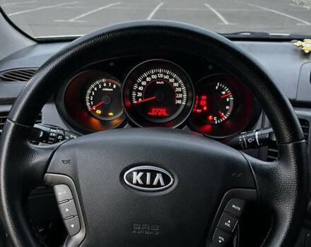 Серый Киа Маджентис, объемом двигателя 2 л и пробегом 291 тыс. км за 6100 $, фото 13 на Automoto.ua