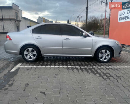 Сірий Кіа Маджентіс, об'ємом двигуна 2 л та пробігом 269 тис. км за 5350 $, фото 20 на Automoto.ua