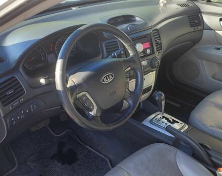 Кіа Маджентіс 2008 у Дніпро (Дніпропетровську) на Automoto.ua Сірий Кіа Маджентіс, об'ємом двигуна 2 л та пробігом 190 тис. км за 5499 $, фото 2 на Automoto.ua