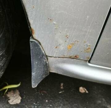 Сірий Кіа Маджентіс, об'ємом двигуна 2 л та пробігом 190 тис. км за 5200 $, фото 4 на Automoto.ua