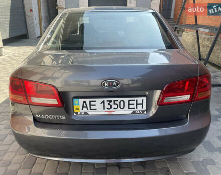 Сірий Кіа Маджентіс, об'ємом двигуна 2 л та пробігом 157 тис. км за 5700 $, фото 3 на Automoto.ua