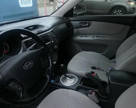 Серый Киа Маджентис, объемом двигателя 2 л и пробегом 269 тыс. км за 5499 $, фото 17 на Automoto.ua