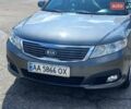 Серый Киа Маджентис, объемом двигателя 2 л и пробегом 295 тыс. км за 6000 $, фото 1 на Automoto.ua