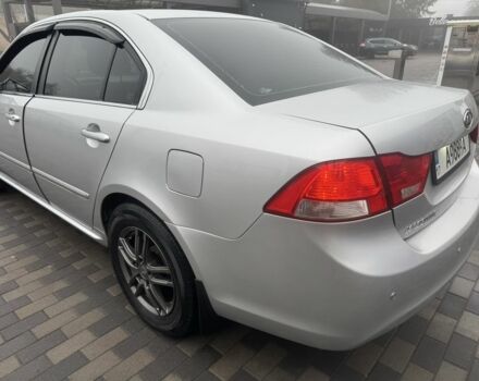 Серый Киа Маджентис, объемом двигателя 2 л и пробегом 266 тыс. км за 6500 $, фото 3 на Automoto.ua