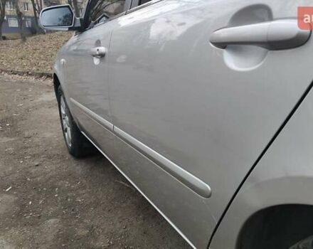 Сірий Кіа Маджентіс, об'ємом двигуна 2 л та пробігом 245 тис. км за 5700 $, фото 15 на Automoto.ua