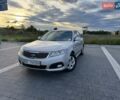 Сірий Кіа Маджентіс, об'ємом двигуна 2 л та пробігом 269 тис. км за 6300 $, фото 1 на Automoto.ua