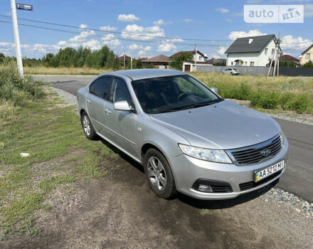 Сірий Кіа Маджентіс, об'ємом двигуна 2 л та пробігом 180 тис. км за 6150 $, фото 5 на Automoto.ua