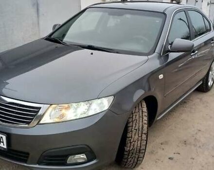 Сірий Кіа Маджентіс, об'ємом двигуна 2 л та пробігом 191 тис. км за 7700 $, фото 1 на Automoto.ua