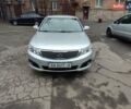 Серый Киа Маджентис, объемом двигателя 2 л и пробегом 262 тыс. км за 6000 $, фото 1 на Automoto.ua