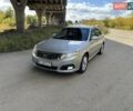 Сірий Кіа Маджентіс, об'ємом двигуна 2 л та пробігом 237 тис. км за 5799 $, фото 15 на Automoto.ua