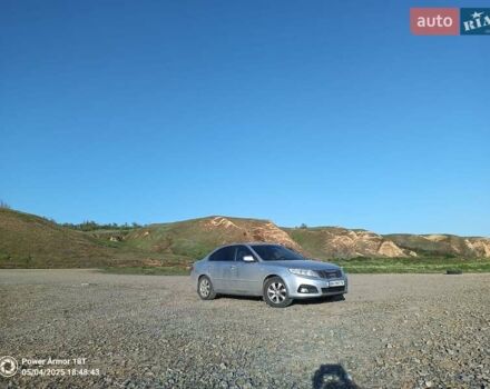 Серый Киа Маджентис, объемом двигателя 2 л и пробегом 158 тыс. км за 6000 $, фото 1 на Automoto.ua