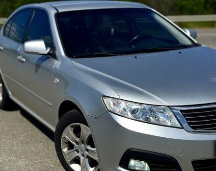 Сірий Кіа Маджентіс, об'ємом двигуна 2 л та пробігом 208 тис. км за 7200 $, фото 4 на Automoto.ua