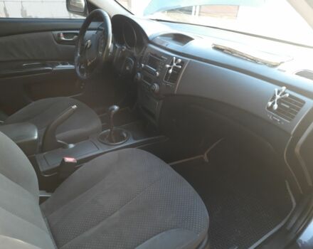 Серый Киа Маджентис, объемом двигателя 2 л и пробегом 267 тыс. км за 2200 $, фото 2 на Automoto.ua