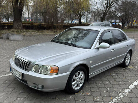 Сірий Кіа Маджентіс, об'ємом двигуна 2 л та пробігом 267 тис. км за 3900 $, фото 1 на Automoto.ua