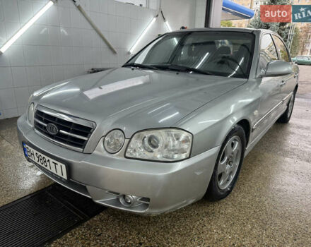 Сірий Кіа Маджентіс, об'ємом двигуна 2 л та пробігом 206 тис. км за 3000 $, фото 1 на Automoto.ua
