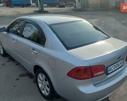 Серый Киа Маджентис, объемом двигателя 2 л и пробегом 251 тыс. км за 4700 $, фото 1 на Automoto.ua