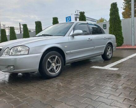 Серый Киа Маджентис, объемом двигателя 2 л и пробегом 210 тыс. км за 3500 $, фото 1 на Automoto.ua