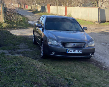 Сірий Кіа Маджентіс, об'ємом двигуна 2 л та пробігом 303 тис. км за 4700 $, фото 1 на Automoto.ua