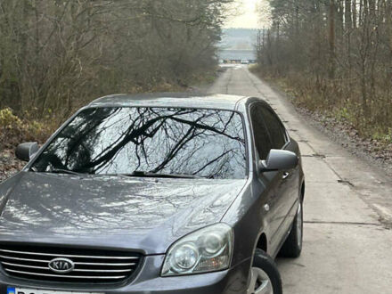 Серый Киа Маджентис, объемом двигателя 2 л и пробегом 280 тыс. км за 6000 $, фото 1 на Automoto.ua