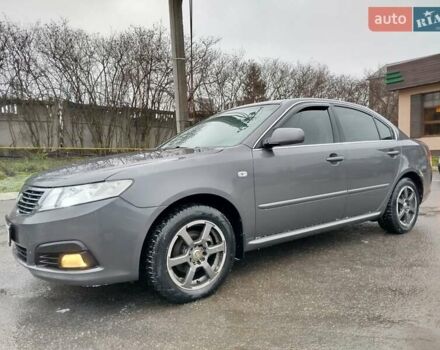 Сірий Кіа Маджентіс, об'ємом двигуна 2 л та пробігом 151 тис. км за 5600 $, фото 1 на Automoto.ua