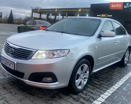 Сірий Кіа Маджентіс, об'ємом двигуна 2 л та пробігом 269 тис. км за 5350 $, фото 1 на Automoto.ua