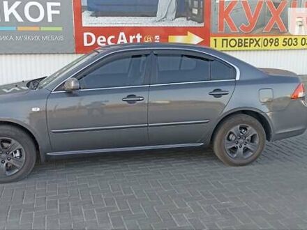 Кіа Маджентіс 2009 у Кременчуге на Automoto.ua Сірий Кіа Маджентіс, об'ємом двигуна 2 л та пробігом 206 тис. км за 7000 $, фото 1 на Automoto.ua