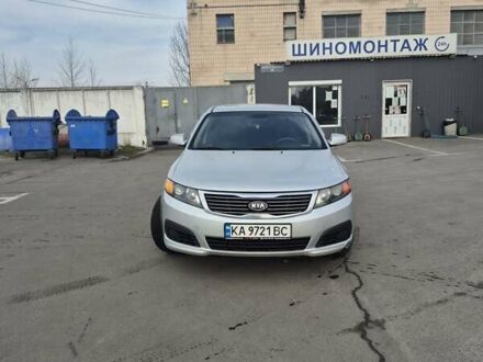 Киа Маджентис 2010 в Киеве на Automoto.ua Серый Киа Маджентис, объемом двигателя 2 л и пробегом 315 тыс. км за 5200 $, фото 1 на Automoto.ua
