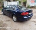Синій Кіа Маджентіс, об'ємом двигуна 2 л та пробігом 130 тис. км за 4999 $, фото 16 на Automoto.ua
