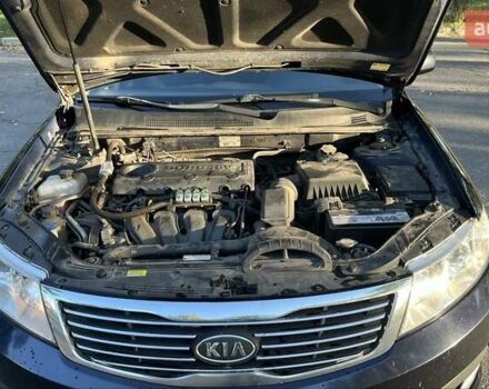 Киа Маджентис 2008 в Мукачеве на Automoto.ua Синий Киа Маджентис, объемом двигателя 2 л и пробегом 291 тыс. км за 5900 $, фото 10 на Automoto.ua