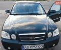 Зеленый Киа Маджентис, объемом двигателя 2 л и пробегом 260 тыс. км за 3950 $, фото 1 на Automoto.ua