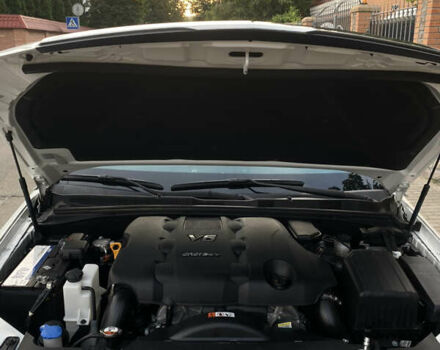 Білий Кіа Мохаве, об'ємом двигуна 3 л та пробігом 83 тис. км за 27500 $, фото 51 на Automoto.ua