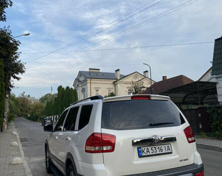 Білий Кіа Мохаве, об'ємом двигуна 3 л та пробігом 83 тис. км за 27500 $, фото 16 на Automoto.ua