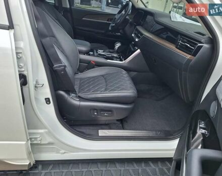 Белый Киа Мохаве, объемом двигателя 2.96 л и пробегом 38 тыс. км за 48950 $, фото 27 на Automoto.ua