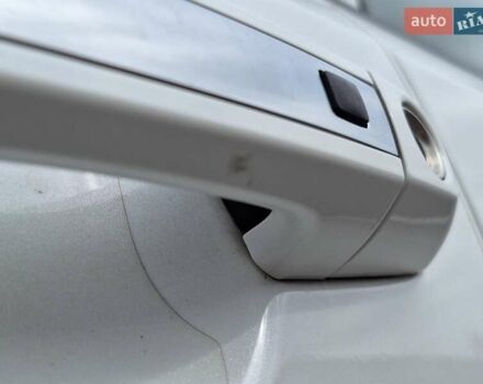 Белый Киа Мохаве, объемом двигателя 2.96 л и пробегом 38 тыс. км за 48950 $, фото 55 на Automoto.ua