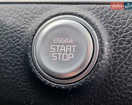 Белый Киа Мохаве, объемом двигателя 2.96 л и пробегом 38 тыс. км за 48950 $, фото 51 на Automoto.ua