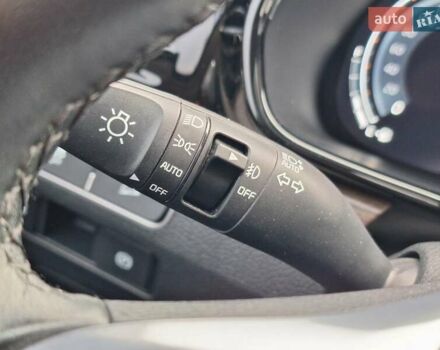 Белый Киа Мохаве, объемом двигателя 2.96 л и пробегом 38 тыс. км за 48950 $, фото 31 на Automoto.ua