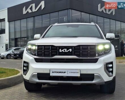 Белый Киа Мохаве, объемом двигателя 2.96 л и пробегом 38 тыс. км за 48950 $, фото 1 на Automoto.ua