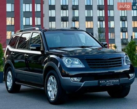 Чорний Кіа Мохаве, об'ємом двигуна 3 л та пробігом 195 тис. км за 14500 $, фото 4 на Automoto.ua