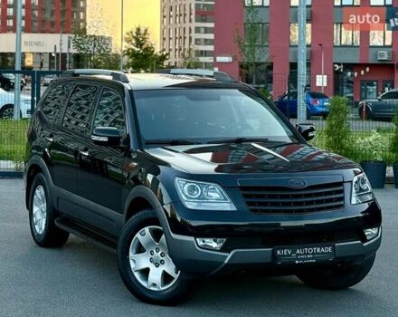 Чорний Кіа Мохаве, об'ємом двигуна 3 л та пробігом 195 тис. км за 14500 $, фото 1 на Automoto.ua